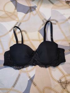 Black Lace Trim Bra