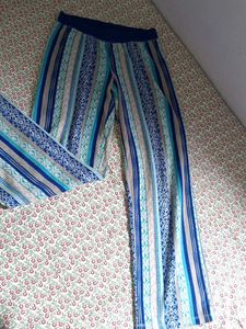 Jennie Breezy Stripes Pants👖