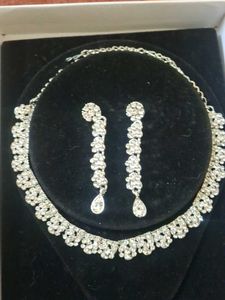 Rhinestone Necklace &amp; Earring Set