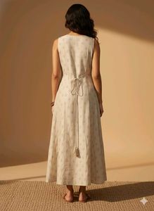 Elegant party wear gown