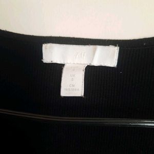 H&amp;M BLACK JERSEY FITTED TOP