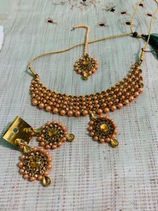 Gold-toned Earrings &amp; Maang Tikka Set