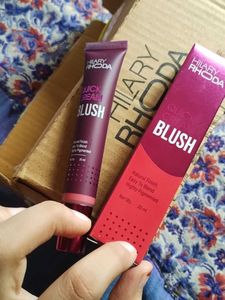 Hilary Rhoda Quick Cream Blush Red Alert 05