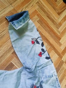 Size L ,And Brand Ebellia