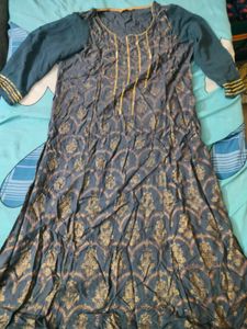 New Aurelia Kurthi Size:M