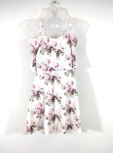 Pretty Floral Printed Women&#39;s Dress