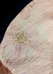 h&amp;m floral pinteresty branded top for women