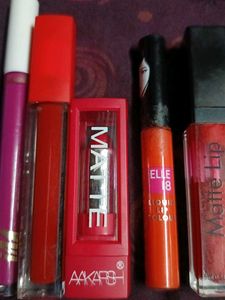 Comboo Of 5 Lipsticks