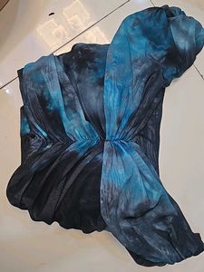 Blue Black Princess Cut Top 💙🖤