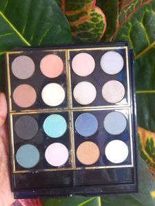 Estee Lauder Eyeshadow Palette