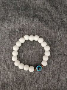This Bracelet Is Women
