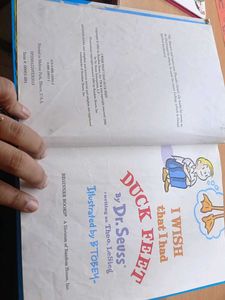 Reading Book (I Wish That Had Duck Feet)