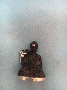 Elegant bracelet with buddha charm