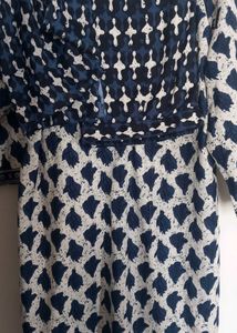 Printed blue white suit set