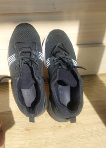 Black Pull&Bear Sneakers
