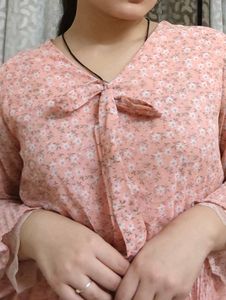 Floral Print Pleated Top