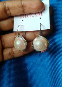Peal Dangle Earrings