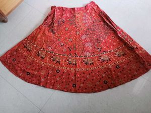 Red Printed Lenhga
