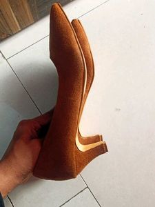 Nude Brown Beige Camel Colour Heels, Totally New