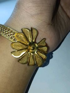 Vintage Style Gold Tone Bangle Bracelet Lot