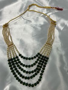 5 Layered pearl Necklace