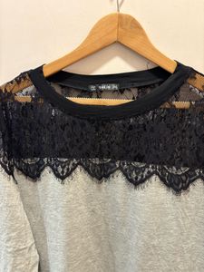 Gray &amp; Black Lace Trimmed Long Sleeve Top