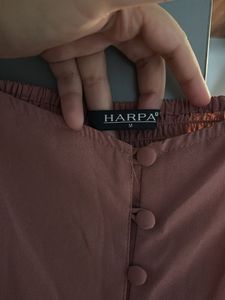 Dusty Rose Square-Neck Buttoned Crop Top