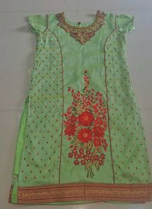Elegant Embroidered Kurta Set of 2