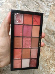 Makeup Revolution Eyeshadow Palette