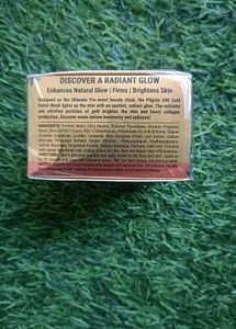 Pilgrim 24K Gold Face Mask
