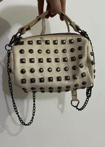 RARE FIND-Y2K CODED FAINA NAEMI CLUTCH.