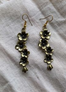 Flower Dangle Earrings