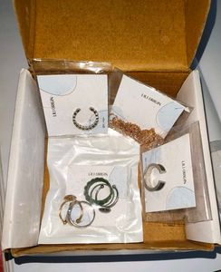 Pack of Statement Rings and neckchain