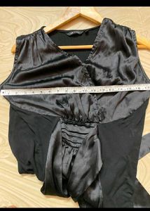 Sleeveless Black Top