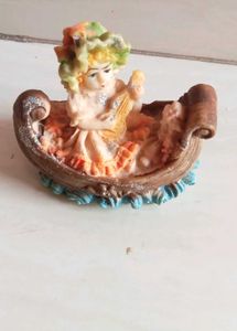 Showpiece 3 Items
