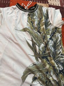 Madame Feather Print Tee