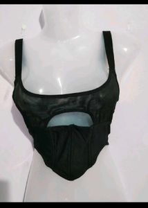 10 tops and 1 bodysuit at 350