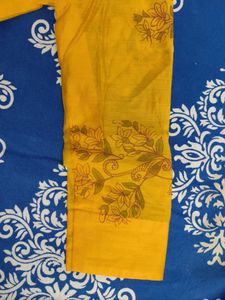 A Pretty Kurta With Floral Print
