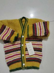 Cute Kids Woollen Set