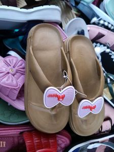 Cute Brown Bow Flip-Flops