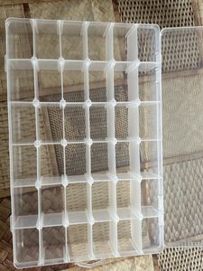 Earrings and rings storage box