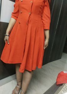 Beautiful Frock Knee Length Linning Is Iattaiched