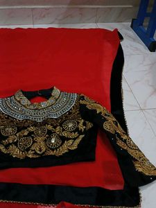 Saree With Velvet Border And Blouse
