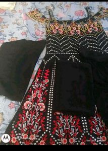 🖤 Stylish Black Sarara🖤