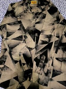 Abstract Mountain Print Shirt