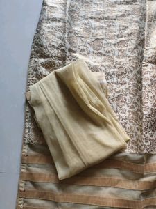 Kurta With Leggings And Dupatta