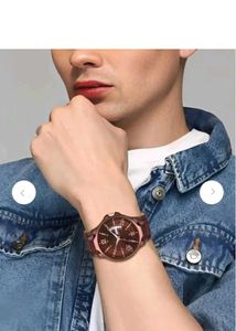 Stylish Brown Wrist Watch