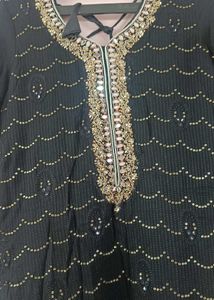 Elegant Black suit with digital print dupatta ,🤌