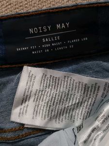 NOISY MAY Women&#39;s Bootcut Flare Jeans