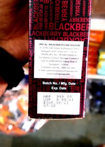 St. John Black Berry Eau de Parfum - 100ml